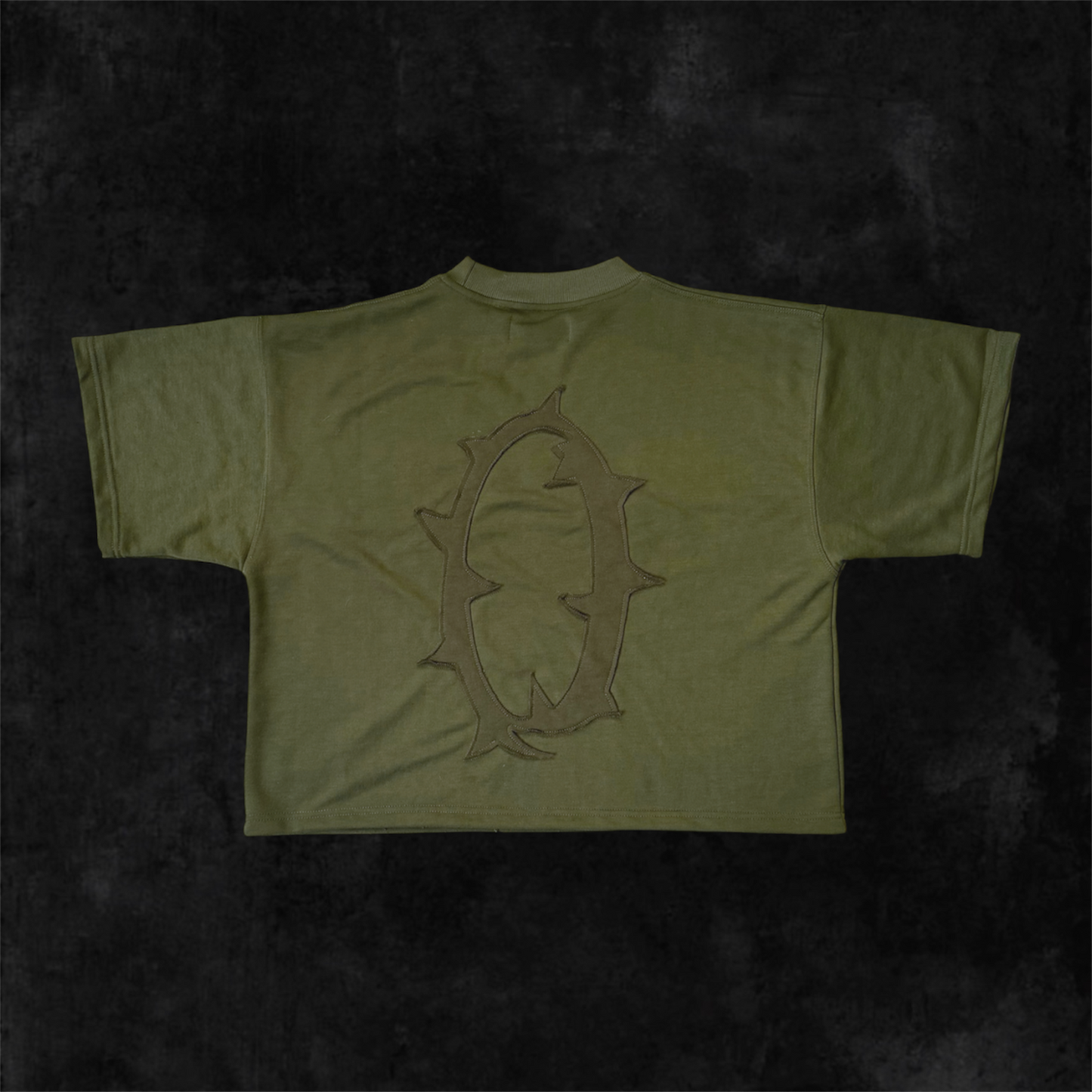 Throned Cropped Tee - Green