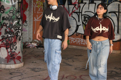 Thorned Cropped Tee - Brown