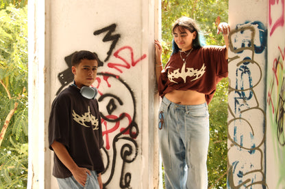 Thorned Cropped Tee - Brown